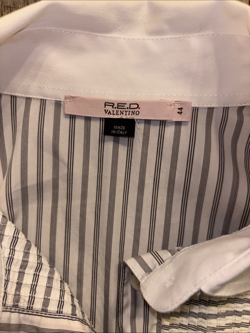 Red Valentino Pleated Puff Sleeve Blouse - Picture 3 of 5